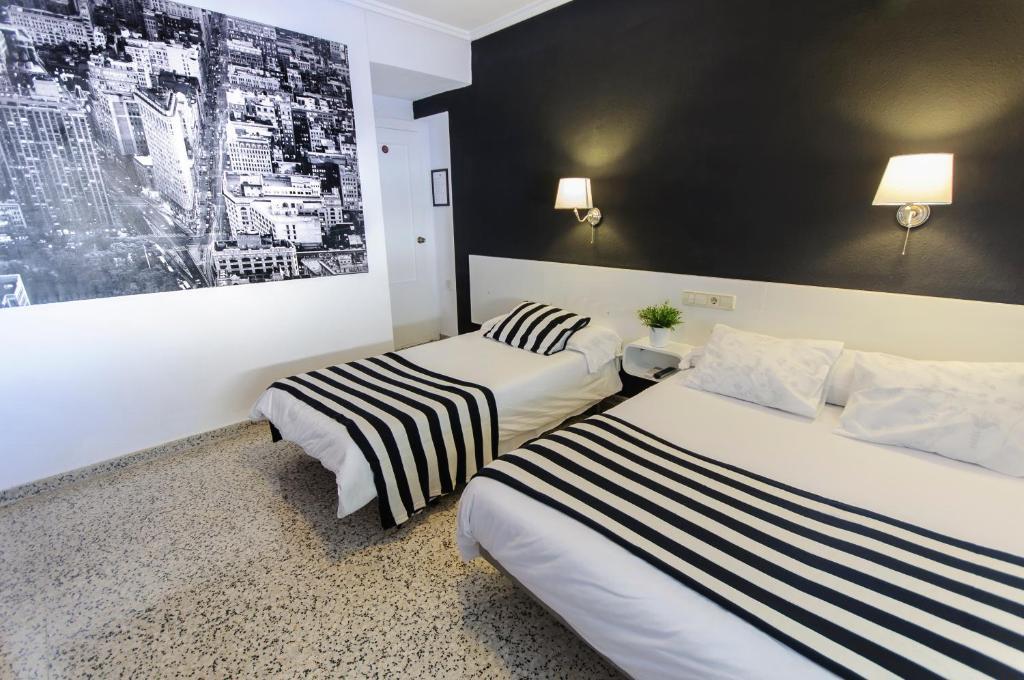 Hostal On Dormire Valencia Exterior foto